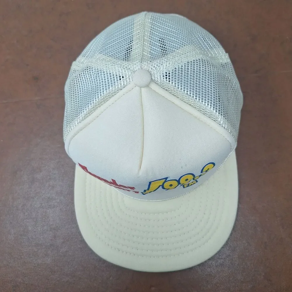 Vintage Thunder Country 99.3 FM Trucker Hat Cream Mesh Snapback Cap One Size